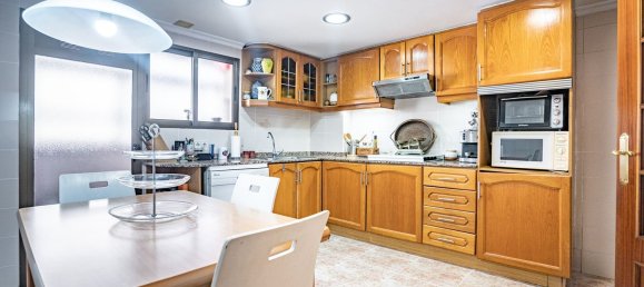 4 bedrooms Apartment in Valencia, Spain No. 172193 12