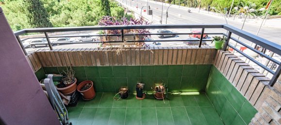 4 bedrooms Apartment in Valencia, Spain No. 172193 3