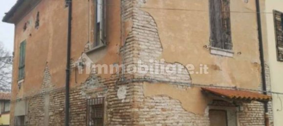 2 Schlafzimmer Haus in Argenta, Italy, Nr. 25086 2