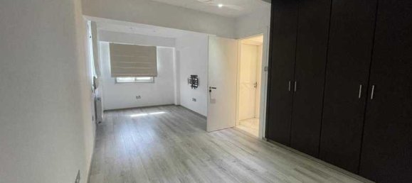 Villa de 3 dormitorios en Agios Athanasios, Cyprus No. 6752 8