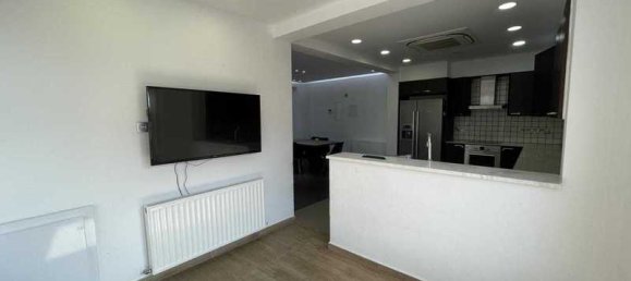 Villa de 3 dormitorios en Agios Athanasios, Cyprus No. 6752 4