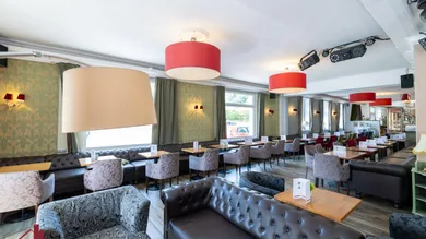  قطعة أرض في Pressbaum, Austria رقم 244038