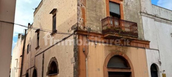 3 bedrooms House in Matino, Italy No. 203836 2