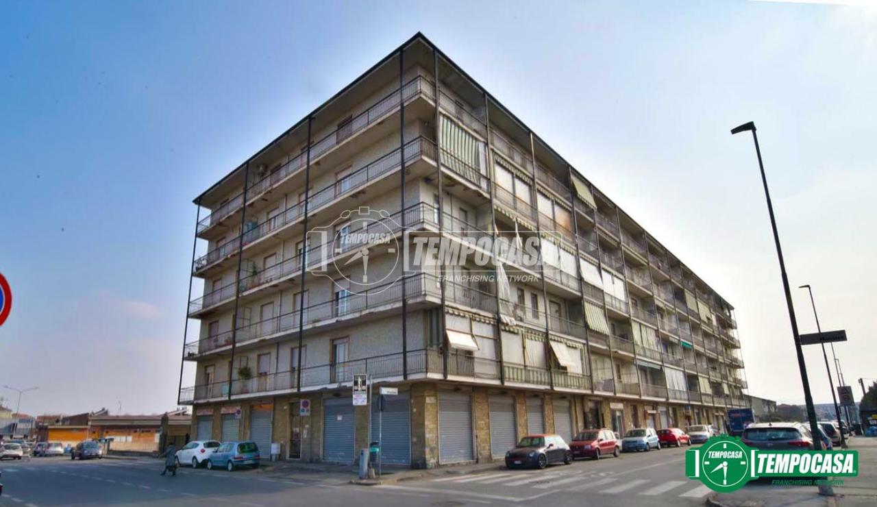 4 rooms Apartment in Settimo Torinese, Italy No. 33141