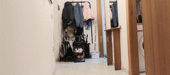 3 rooms Apartment in Naples, Italy No. 15684 15