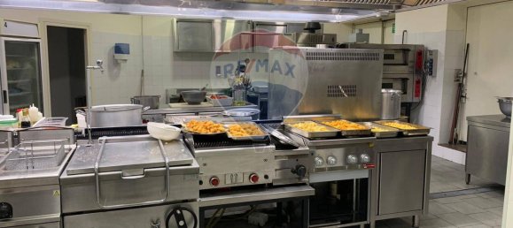 Коммерческая недвижимость 1500м² в Ачи Катена, Италия № 56770 23