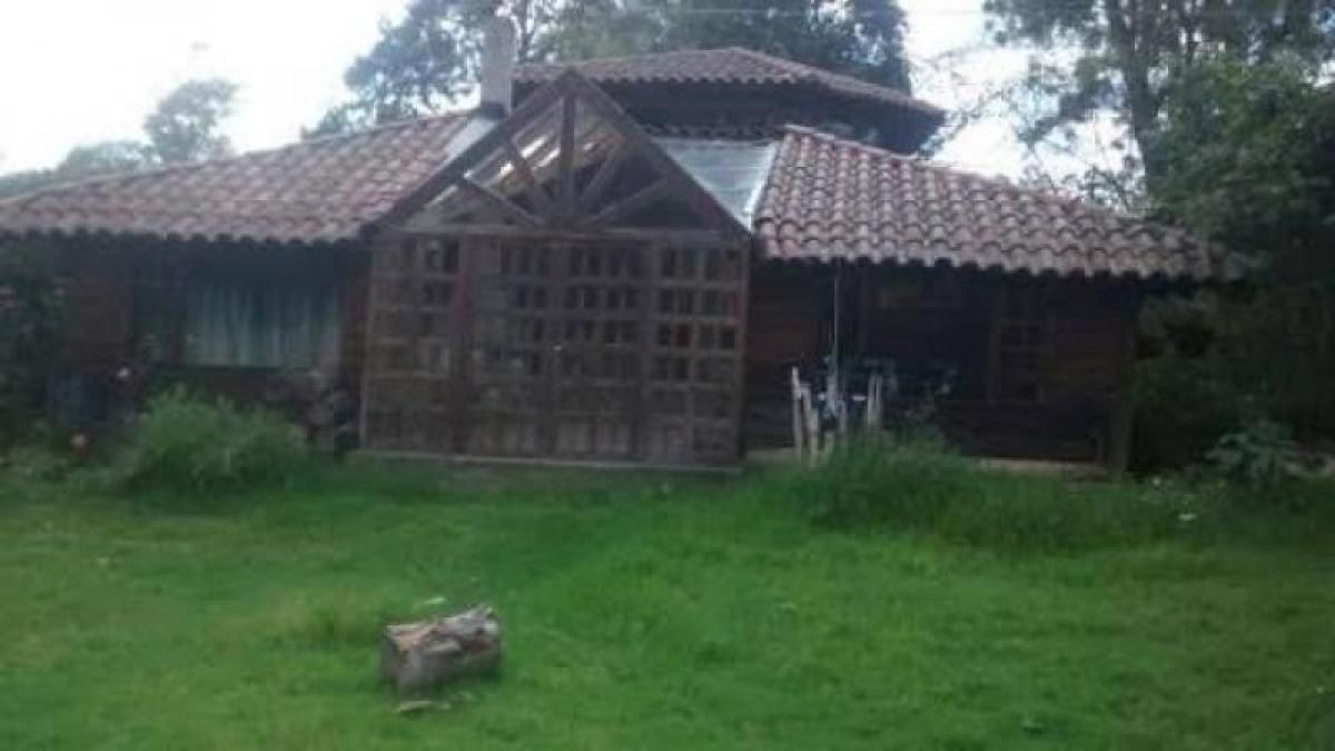 Casa T3 em Cundinamarca, Colombia N.º 6397