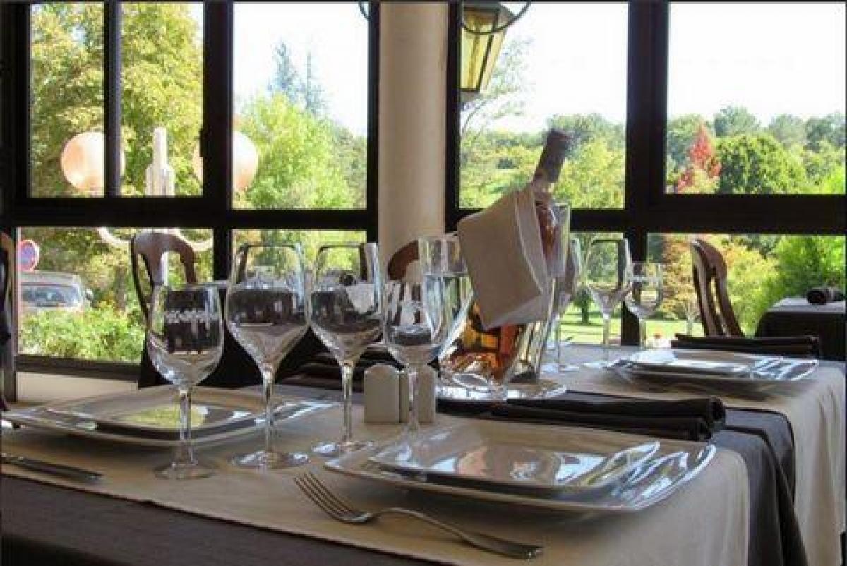 29 bedrooms Office in Cazaubon, France No. 21374