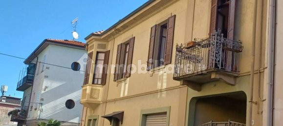 Casa de 6 dormitorios en Omegna, Italy No. 90053 2