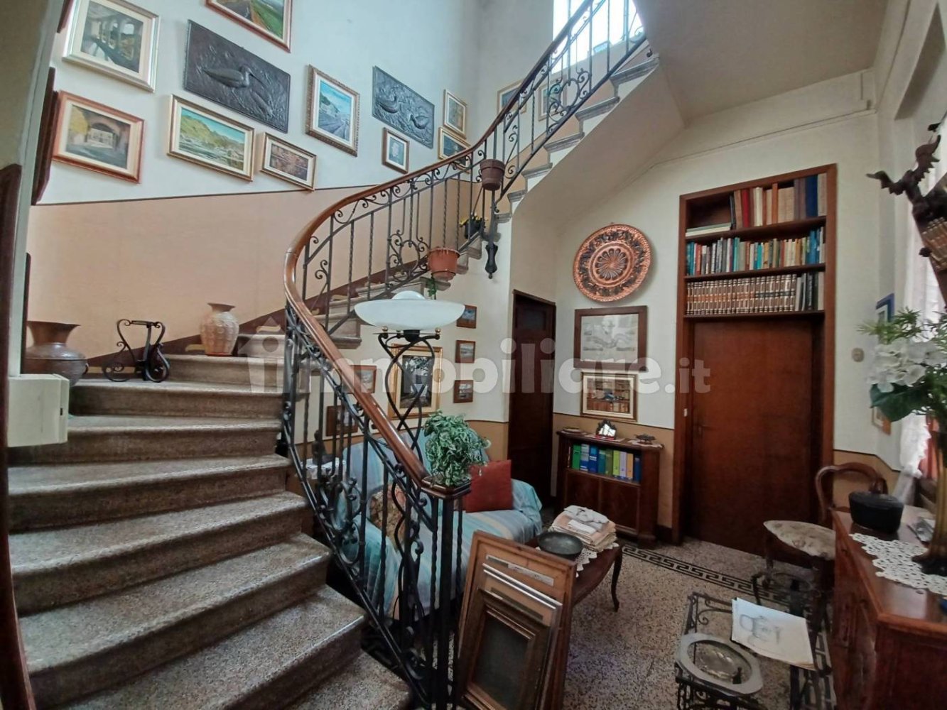 Casa de 6 dormitorios en Omegna, Italy No. 90053