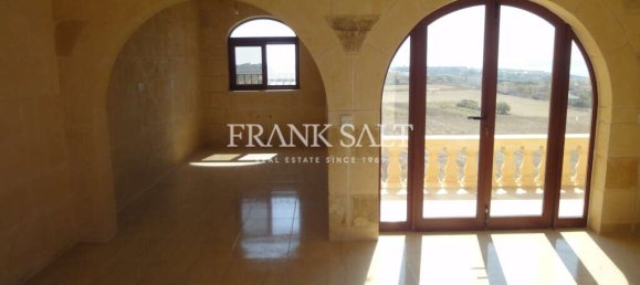 5 غرف نوم منزل في Xewkija, Malta رقم 5490 20