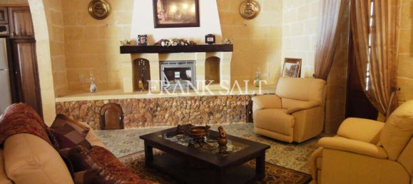 5 غرف نوم منزل في Xewkija, Malta رقم 5490 9