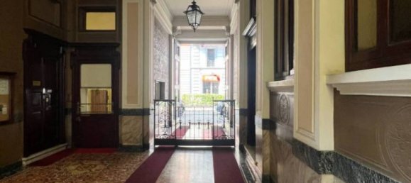 2 bedrooms Apartment in Milan, Italy No. 299079 5