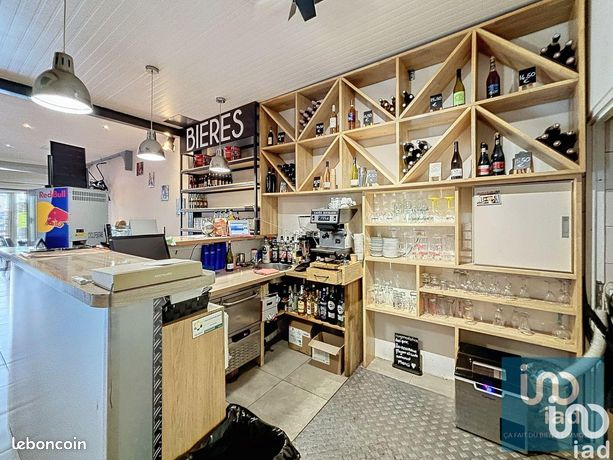 Коммерческая недвижимость 100м² в Флёранс, Франция № 363386