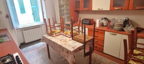5-Zimmer Wohnung in Genoa, Italy, Nr. 36578 10