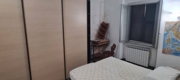 5-Zimmer Wohnung in Genoa, Italy, Nr. 36578 3