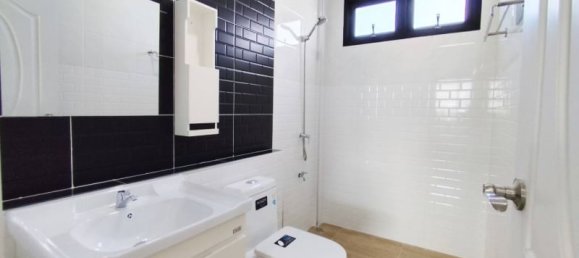 2 bedrooms Cafe / restaurant in Bang Sare, Thailand No. 25481 2