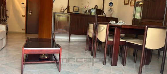 Apartamento de 5 divisões em Carrara, Italy N.º 291491 2