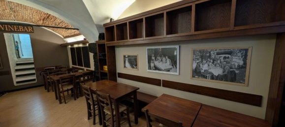 50m² Commercial property in Genoa, Italy No. 206213 3