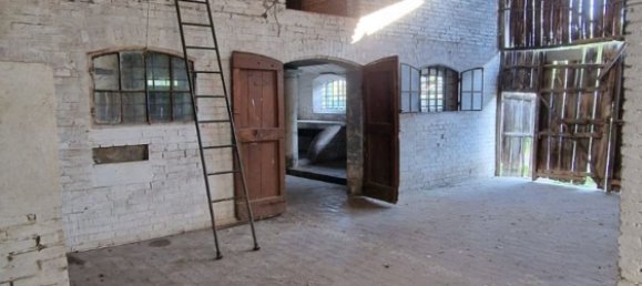 9-Zimmer Haus in Cavriago, Italy, Nr. 85380 24