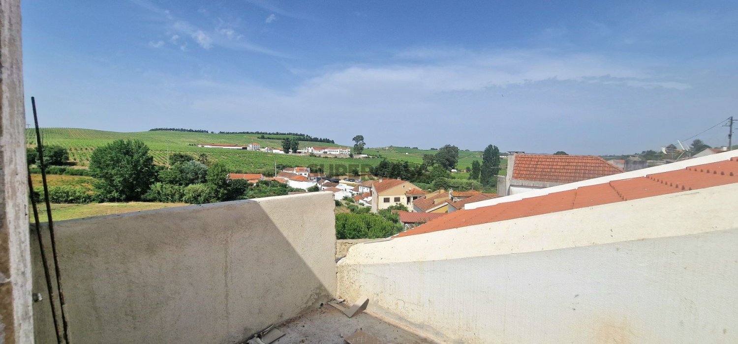 2 bedrooms House in Alenquer, Portugal No. 308571