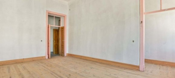 30 bedrooms House in Faro, Portugal No. 149367 3