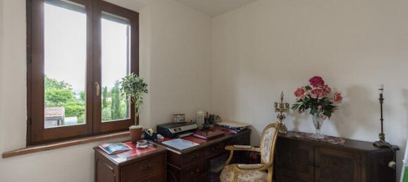 2 Schlafzimmer Haus in Castiglione del Lago, Italy, Nr. 56891 24