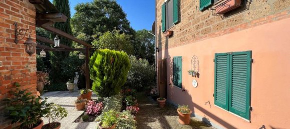 2 Schlafzimmer Haus in Castiglione del Lago, Italy, Nr. 56891 8