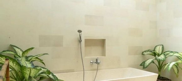 4 Schlafzimmer Villa in Seminyak, Indonesia, Nr. 3715 2