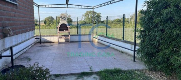 3 bedrooms Apartment in Sarmato, Italy No. 322049 24