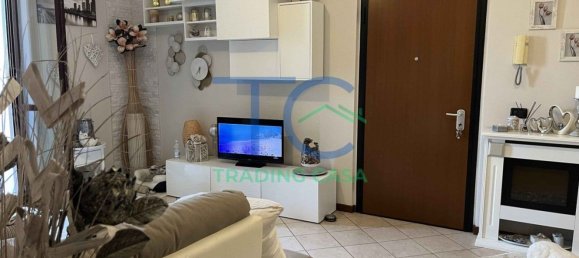 3 bedrooms Apartment in Sarmato, Italy No. 322049 6