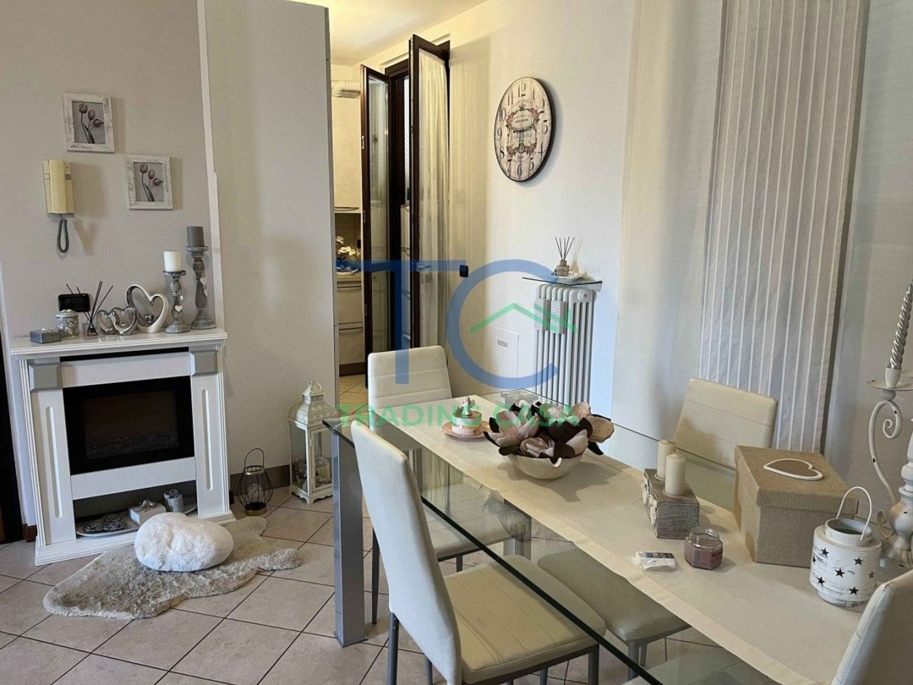 3 bedrooms Apartment in Sarmato, Italy No. 322049