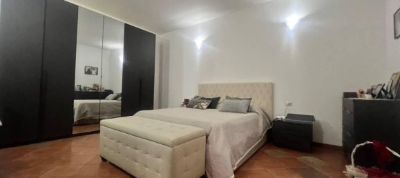 3 rooms House in Cucciago, Italy No. 26277 9
