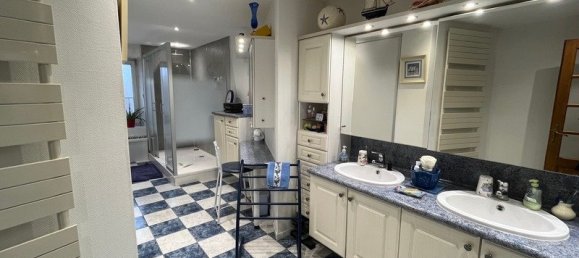 3 bedrooms Apartment in Luneville, France No. 84874 13