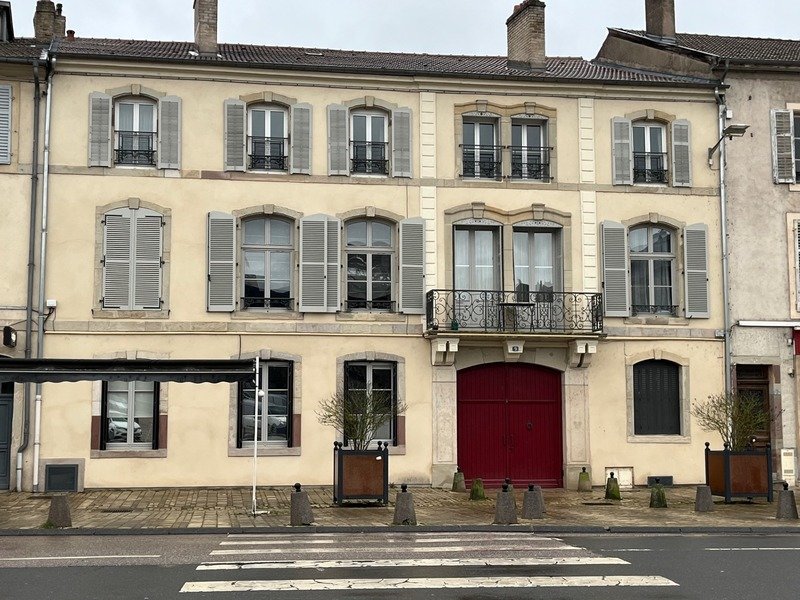 3 bedrooms Apartment in Luneville, France No. 84874