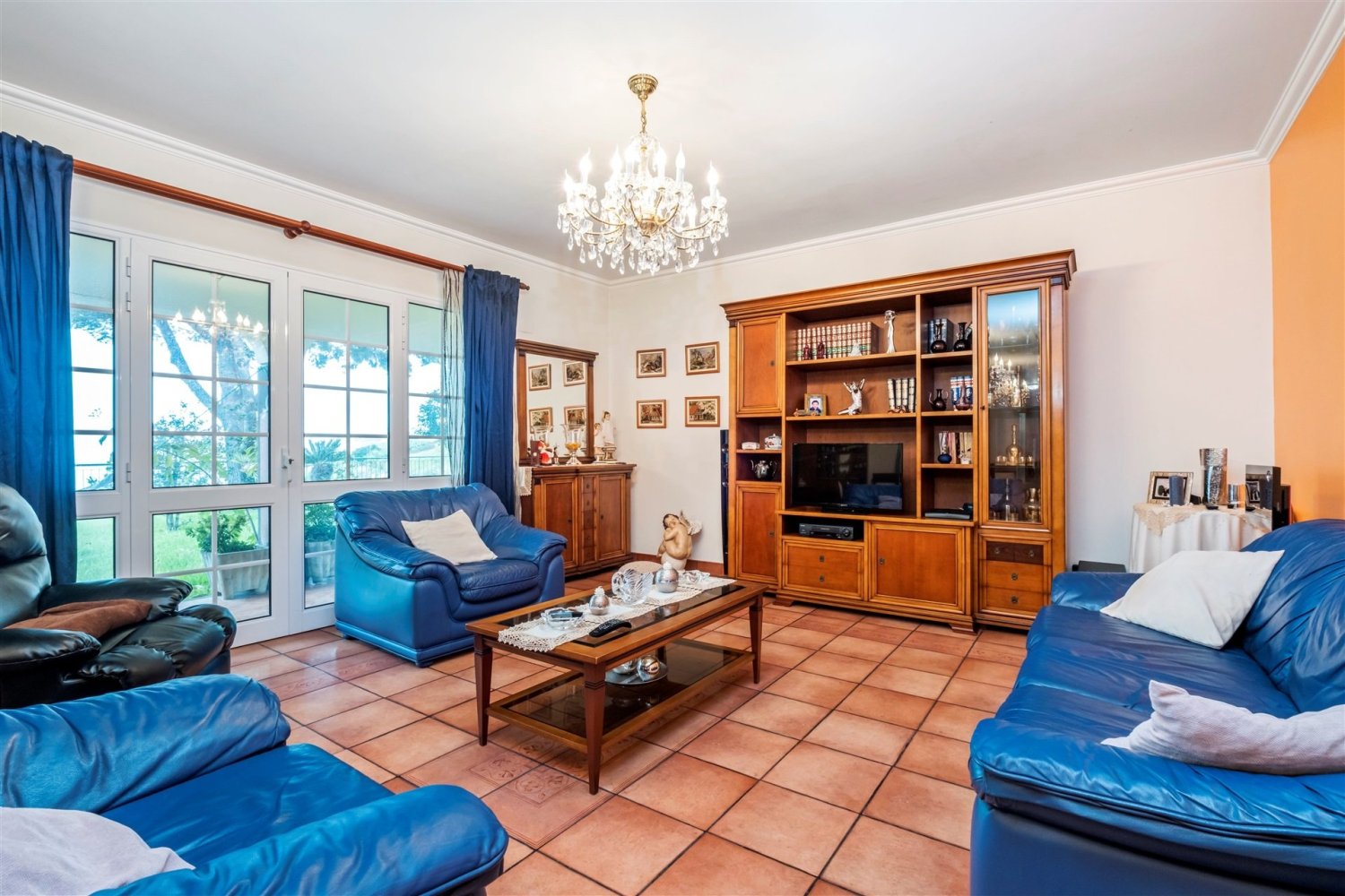 4 bedrooms Villa in Ribeira Brava, Portugal No. 135232