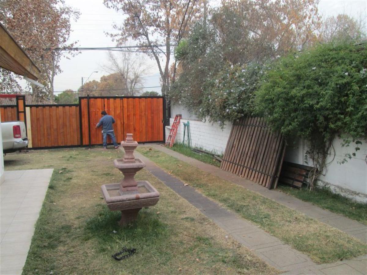 3 bedrooms House in Santiago, Chile No. 3214