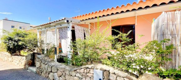 3 bedrooms House in San Teodoro, Italy No. 353674 2
