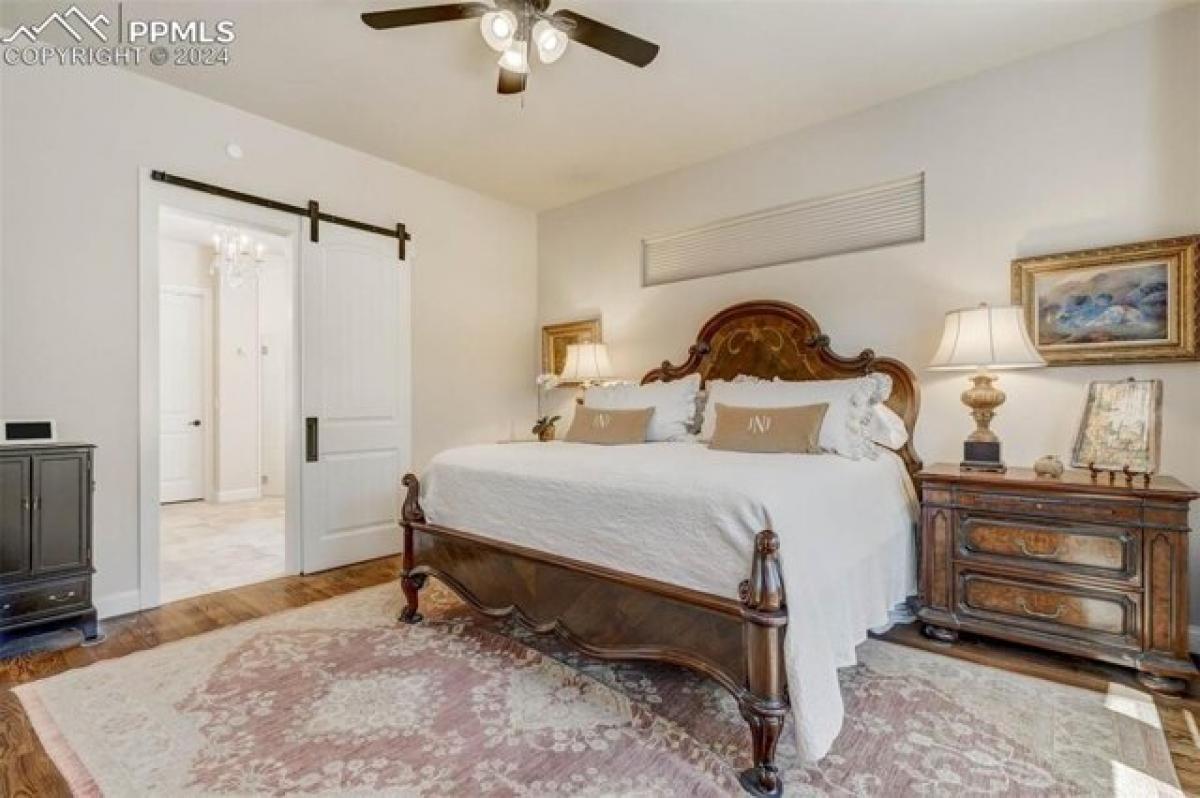 5 bedrooms House in Monument, USA No. 408757