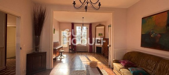 5 Schlafzimmer Haus in Tournan-en-Brie, France, Nr. 120869 3