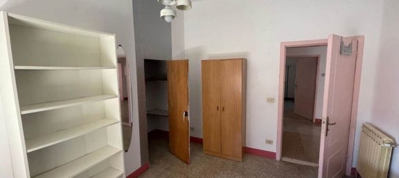 6 rooms Apartment in Siena, Italy No. 223796 22