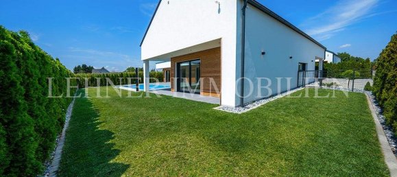 5 rooms Bungalow in Dobl-Zwaring, Austria No. 219513 18