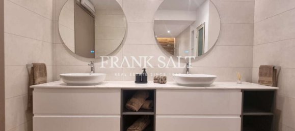 4 bedrooms Townhouse in Zebbug, Malta No. 7316 13