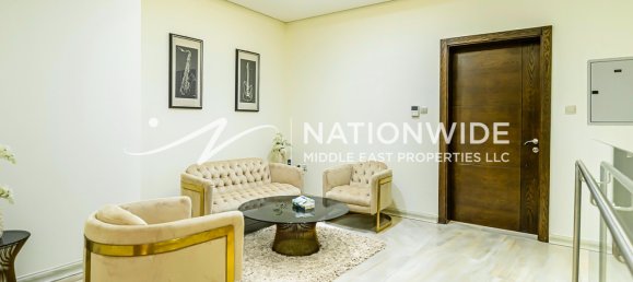 4 bedrooms Villa in Dubai, UAE No. 108078 4