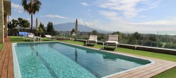 4 Schlafzimmer Villa in Malaga, Spain, Nr. 44421 10