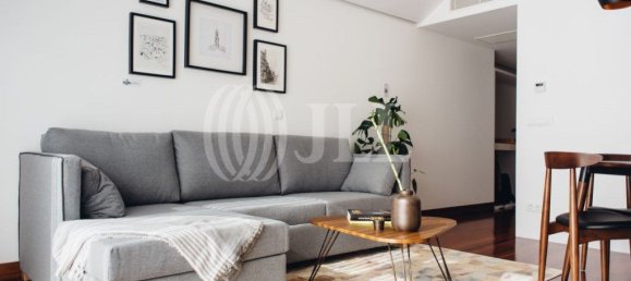 9 chambres Bâtiment à Porto, Portugal No. 54221 3