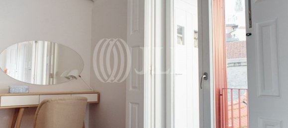 9 chambres Bâtiment à Porto, Portugal No. 54221 19