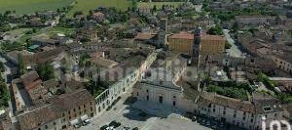 5 bedrooms House in Medole, Italy No. 105955 10