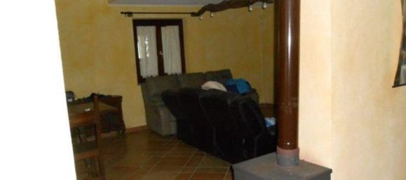 5 rooms Apartment in Monchiero, Italy No. 51925 20