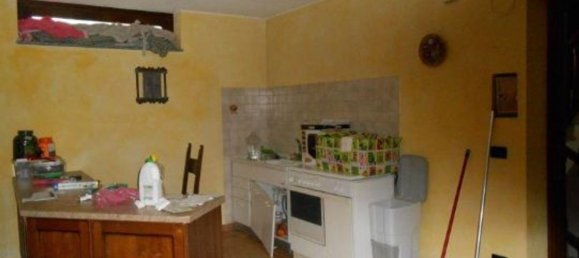 5 rooms Apartment in Monchiero, Italy No. 51925 19